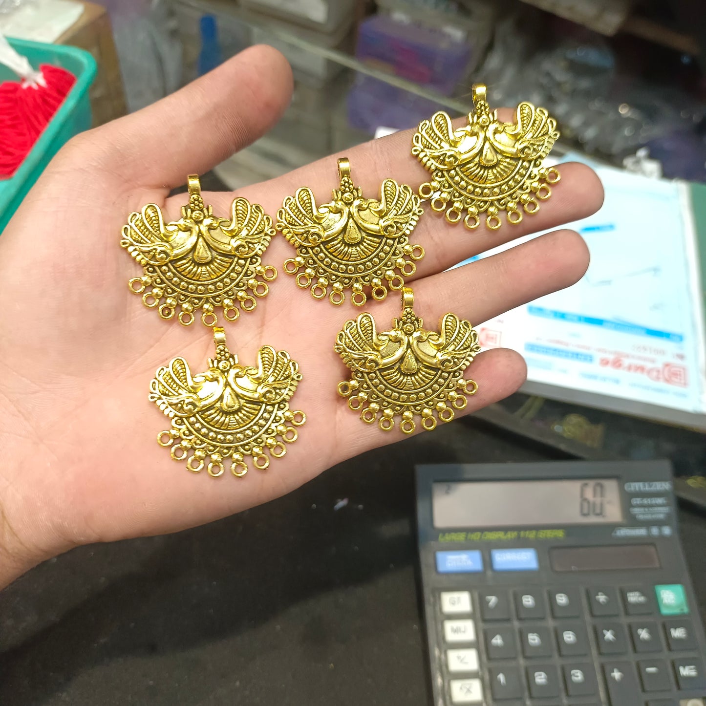 Antique pendants || 5 pcs pack - 40 grams ||