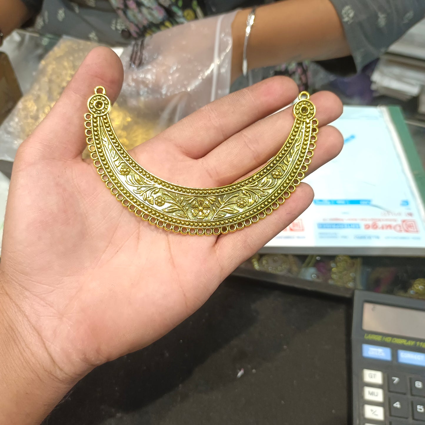 Antique pendants || 1 pcs pack - 25 gram ||