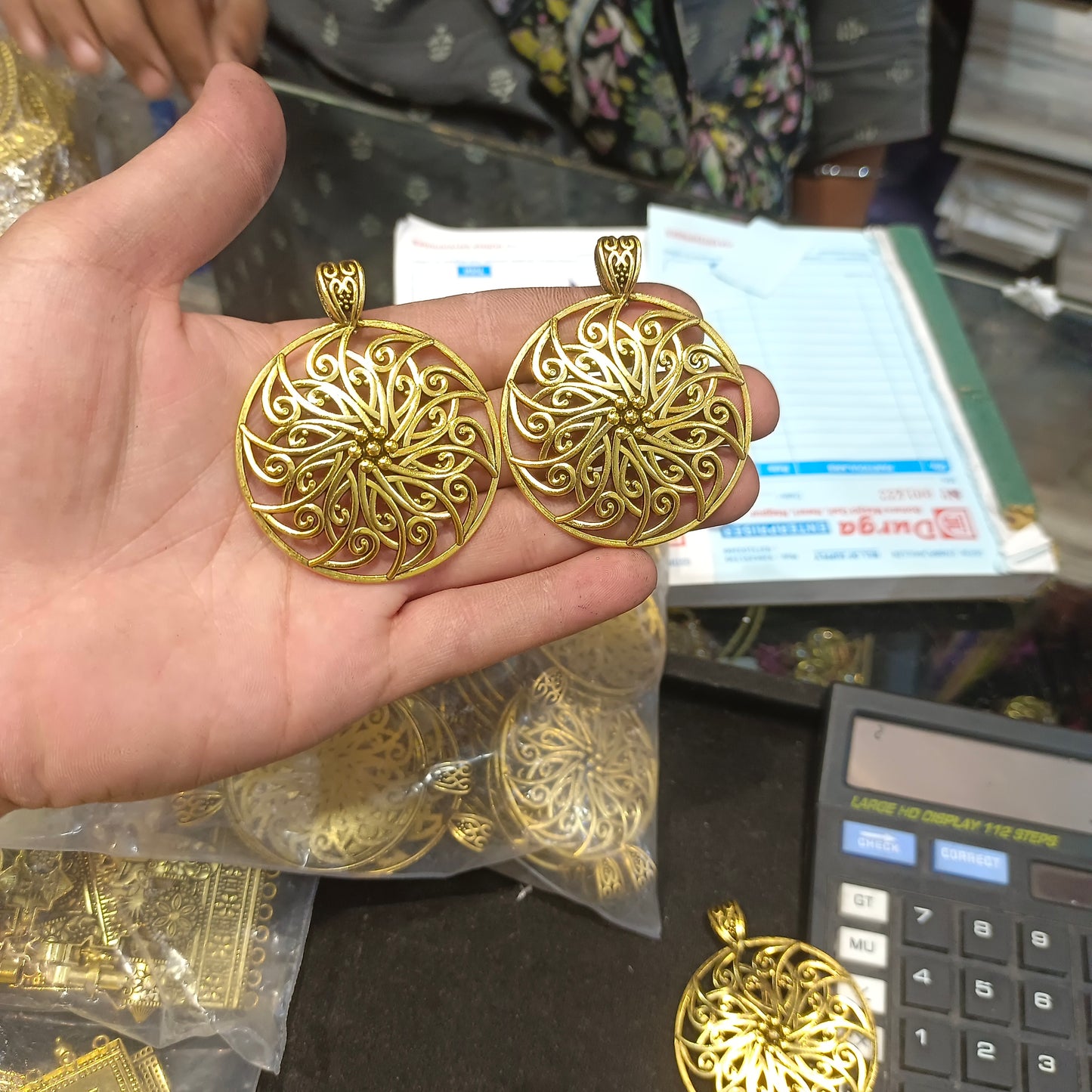 Antique pendants || 5 pcs pack - 60 gram ||