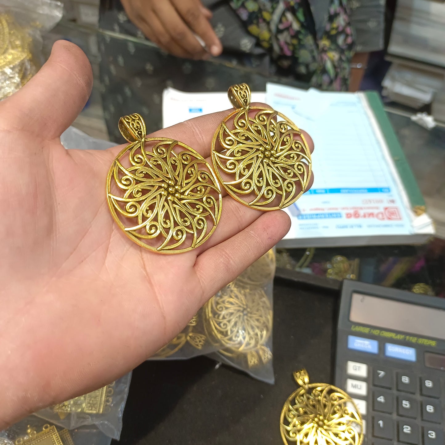 Antique pendants || 5 pcs pack - 60 gram ||