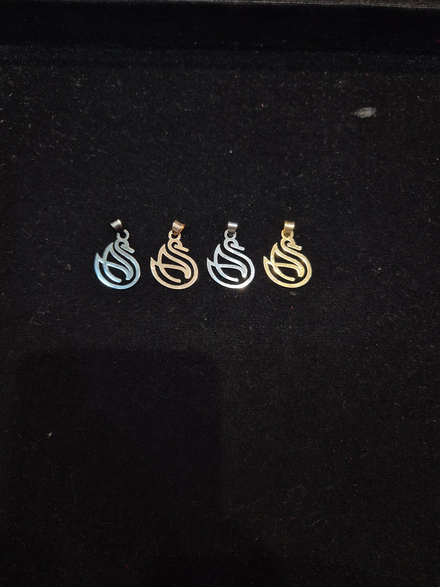 Stainless steel charms || Antitarnish || 4 colours available ||
