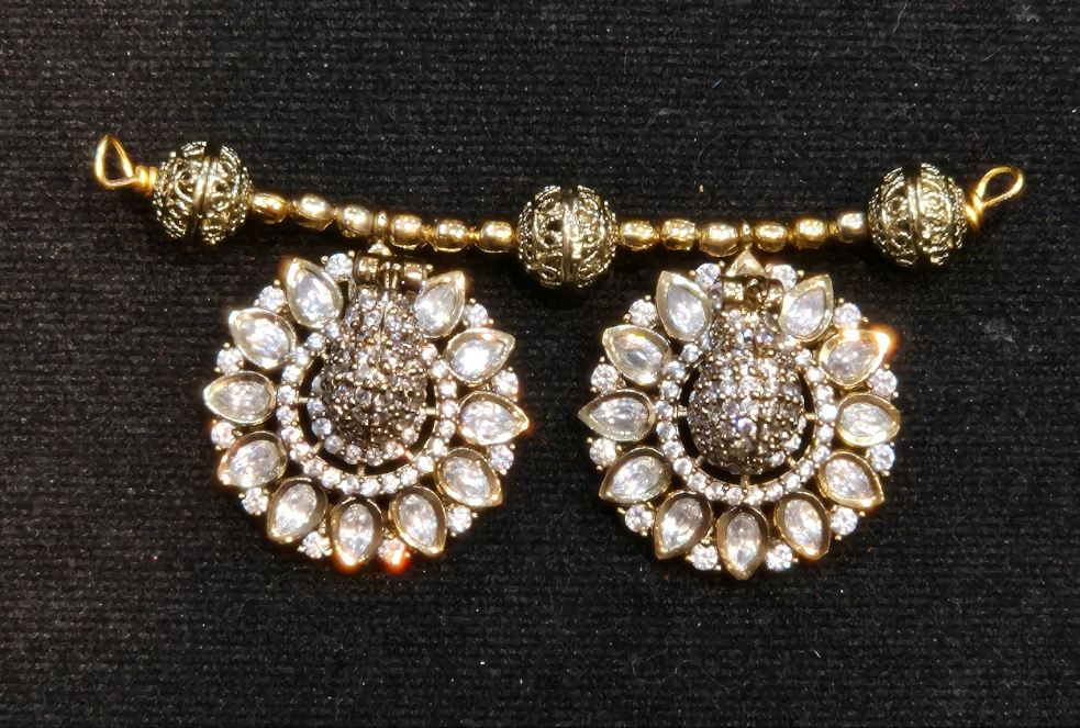 ||Premium Victorian pendants||1 piece and 3 piece pack||