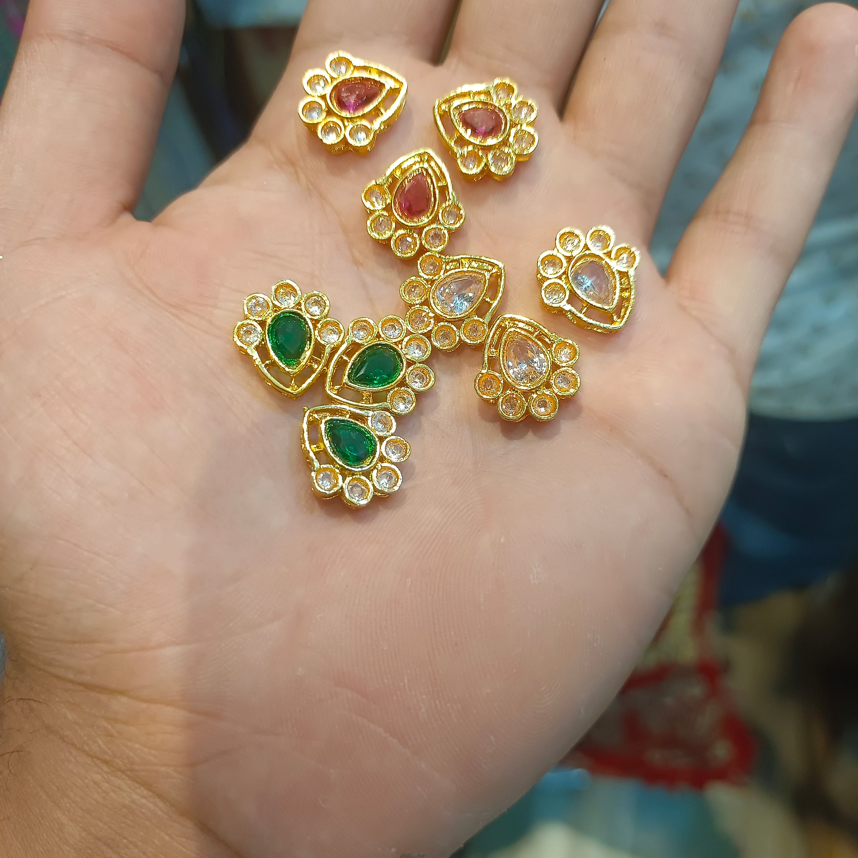 Ad kundan || anti tarnish || 6 and 12 pcs pack ||