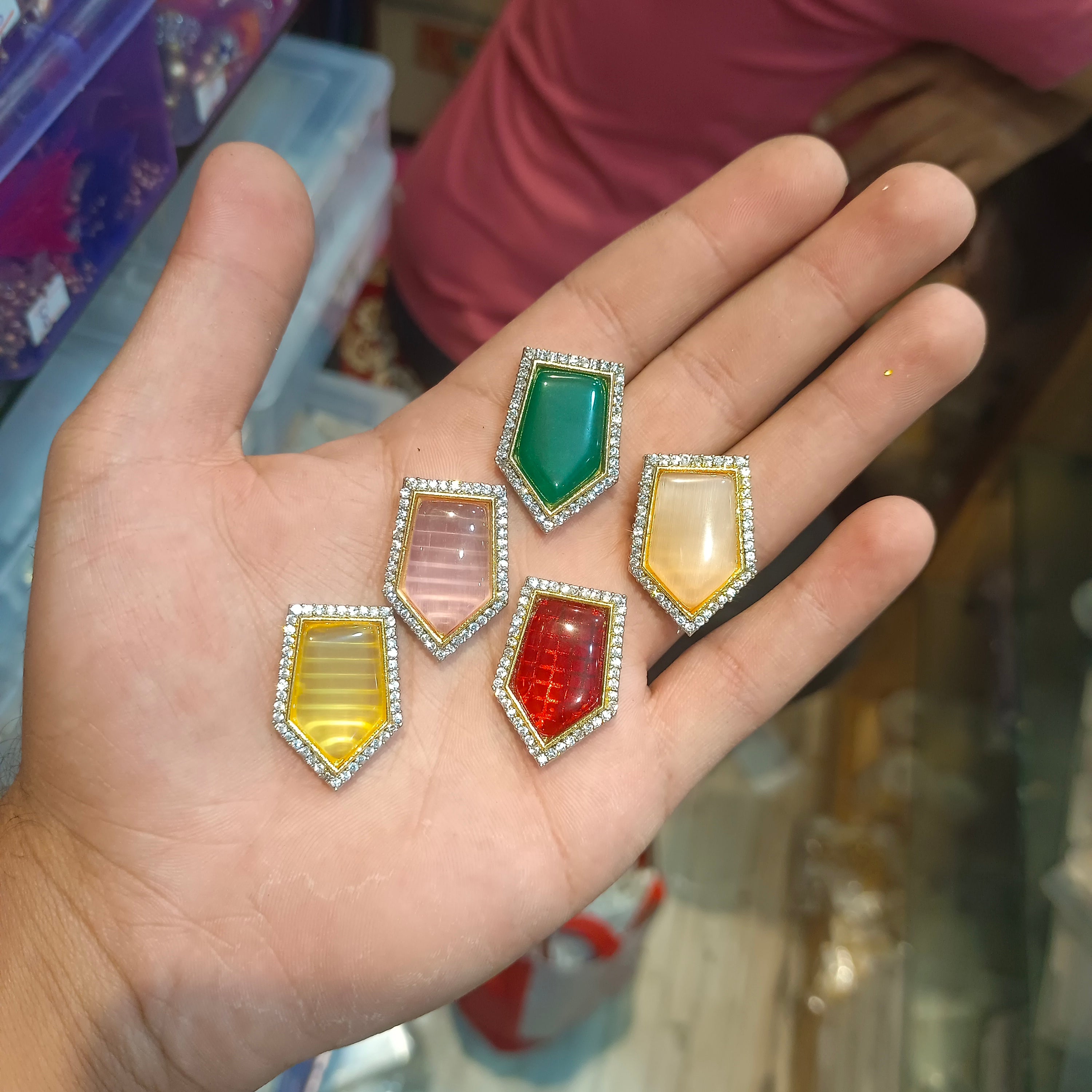 Premium monalisa brass kundan || 1 - 6 pcs packing ||