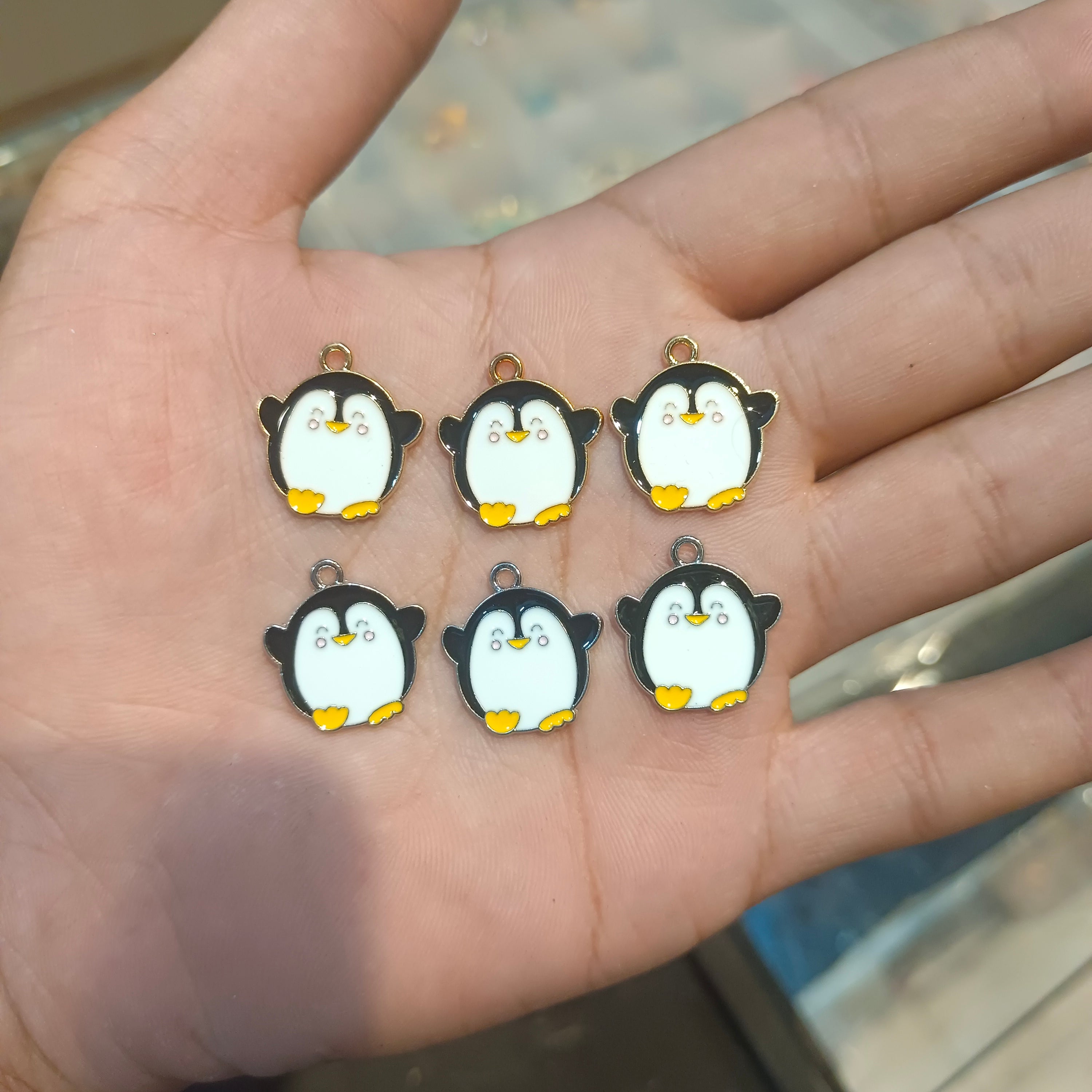Penguin Enamel charm || 6 pcs packing ||