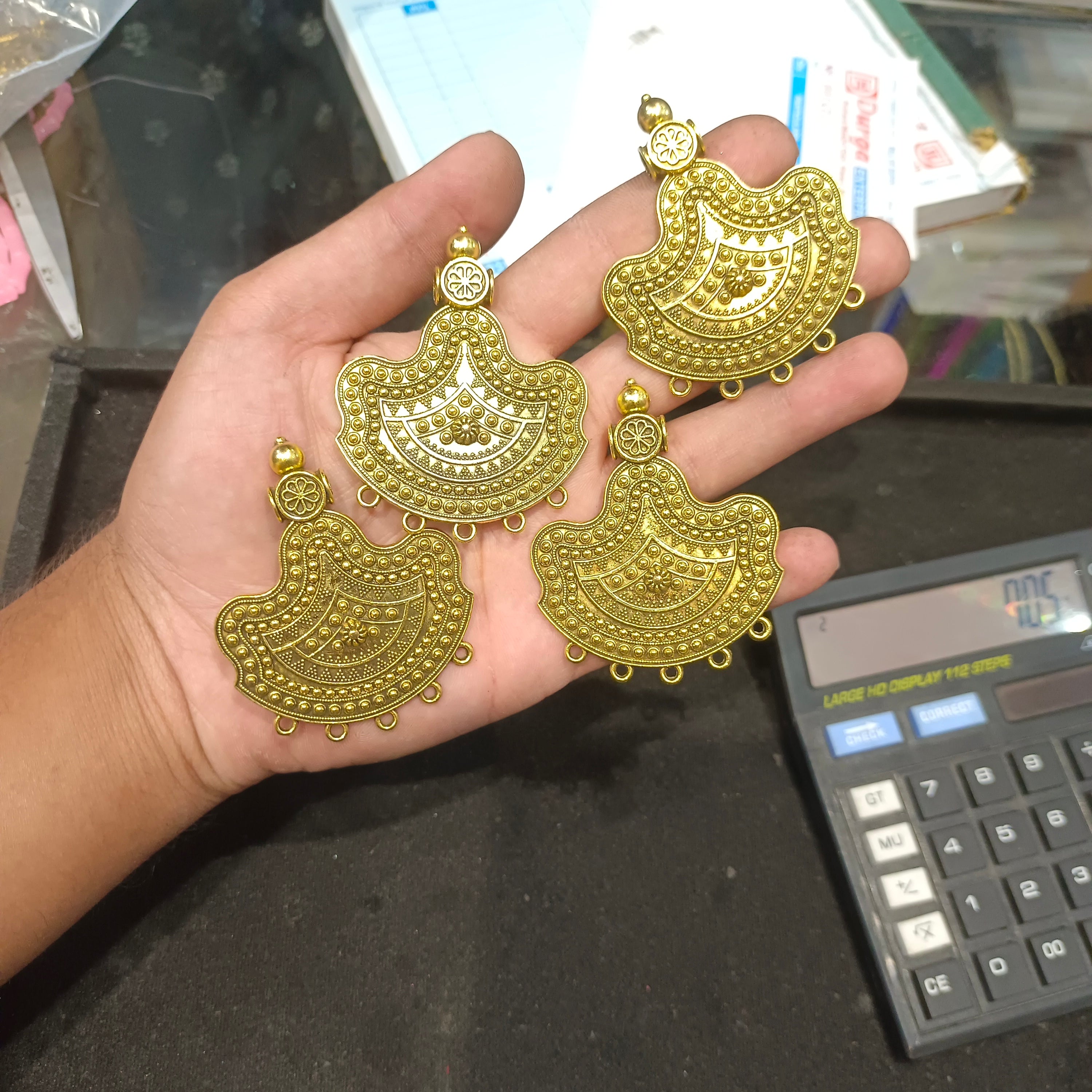 Antique pendants || 5 pcs pack  - 65 grams ||