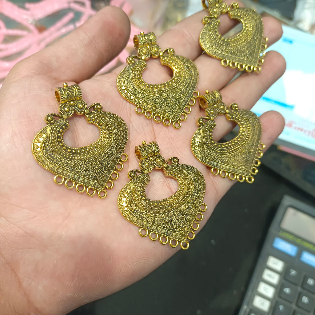 Antique pendants || 5 pcs pack -30 grams ||