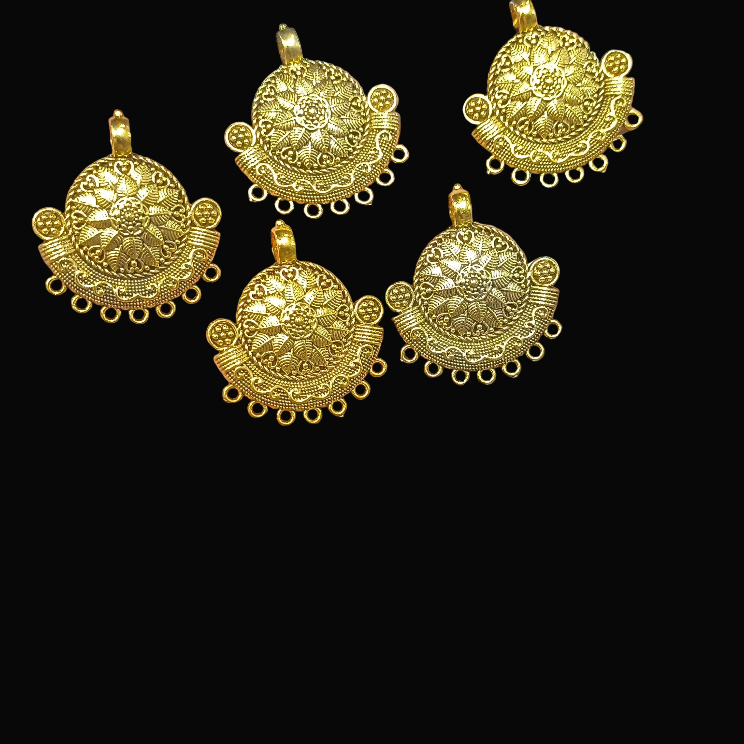 Antique pendants || 5 pcs pack - 28 grams ||