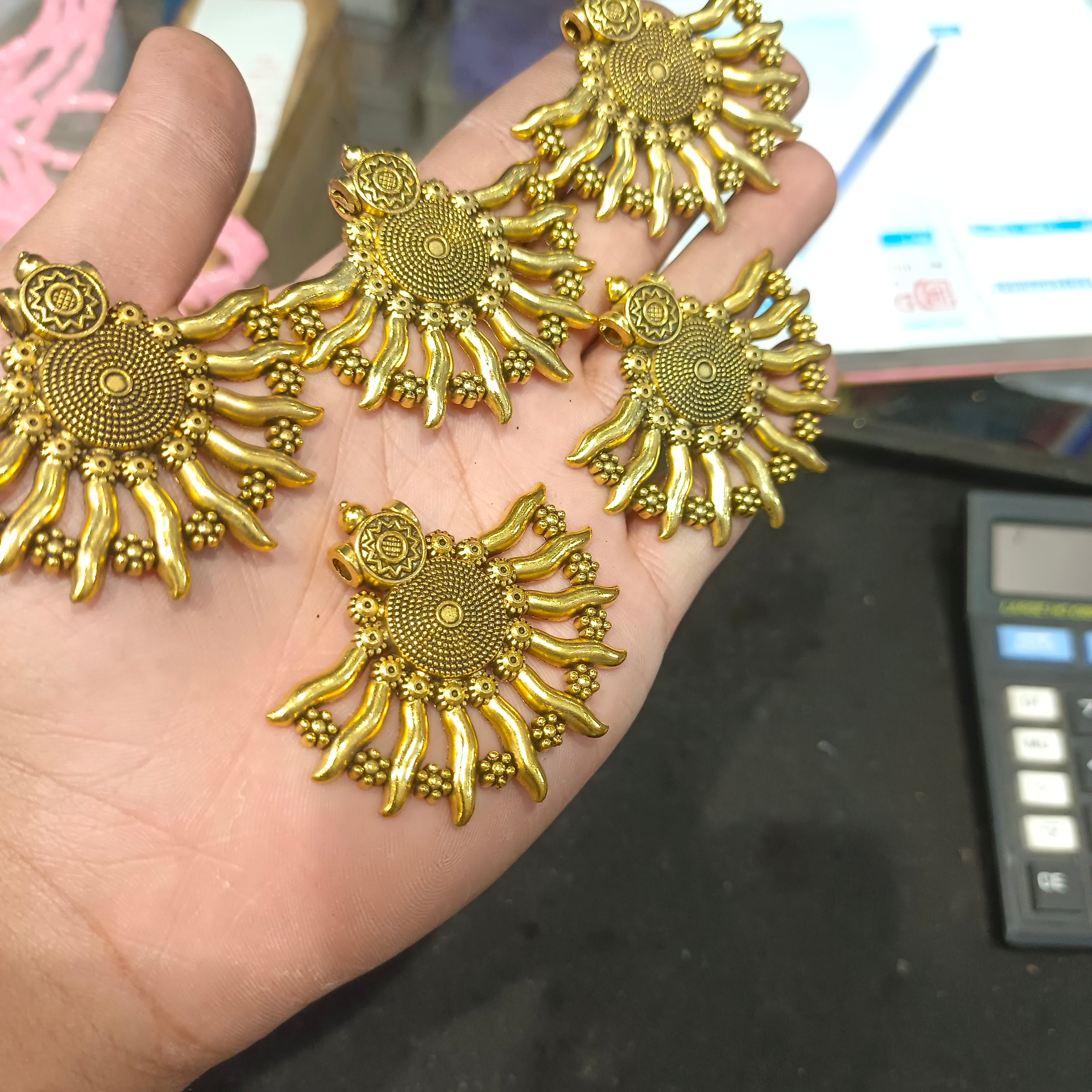 Antique pendants || 5 pcs pack - 50 grams ||