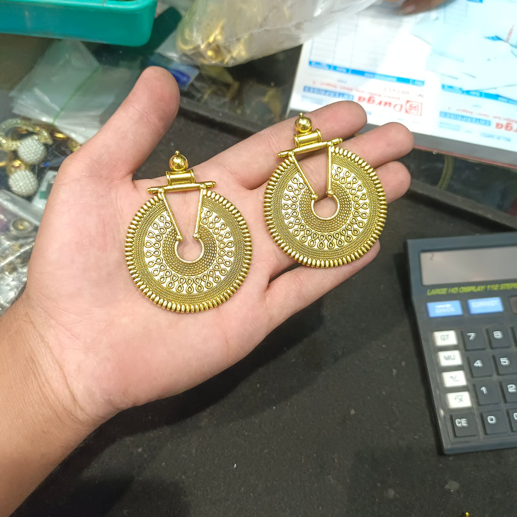 Antique pendants || 5 pcs pack - 82 grams ||