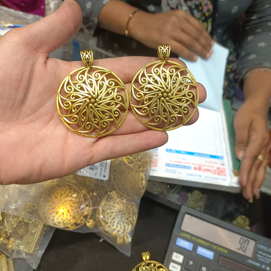 Antique pendants || 5 pcs pack - 60 gram ||