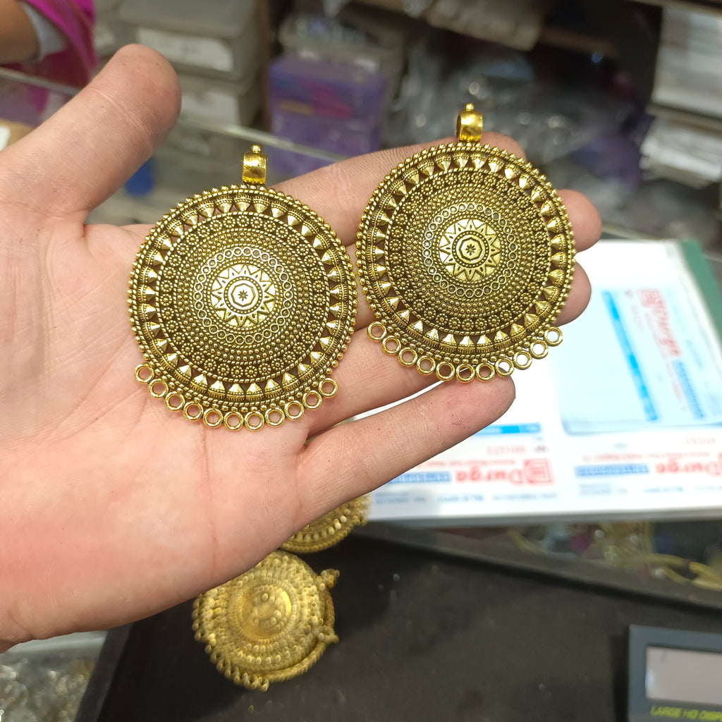 Antique pendants || 5 pcs pack - 65 grams ||
