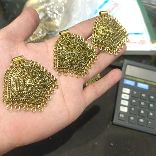 Antique pendants || 5 pcs pack - 60 grams ||