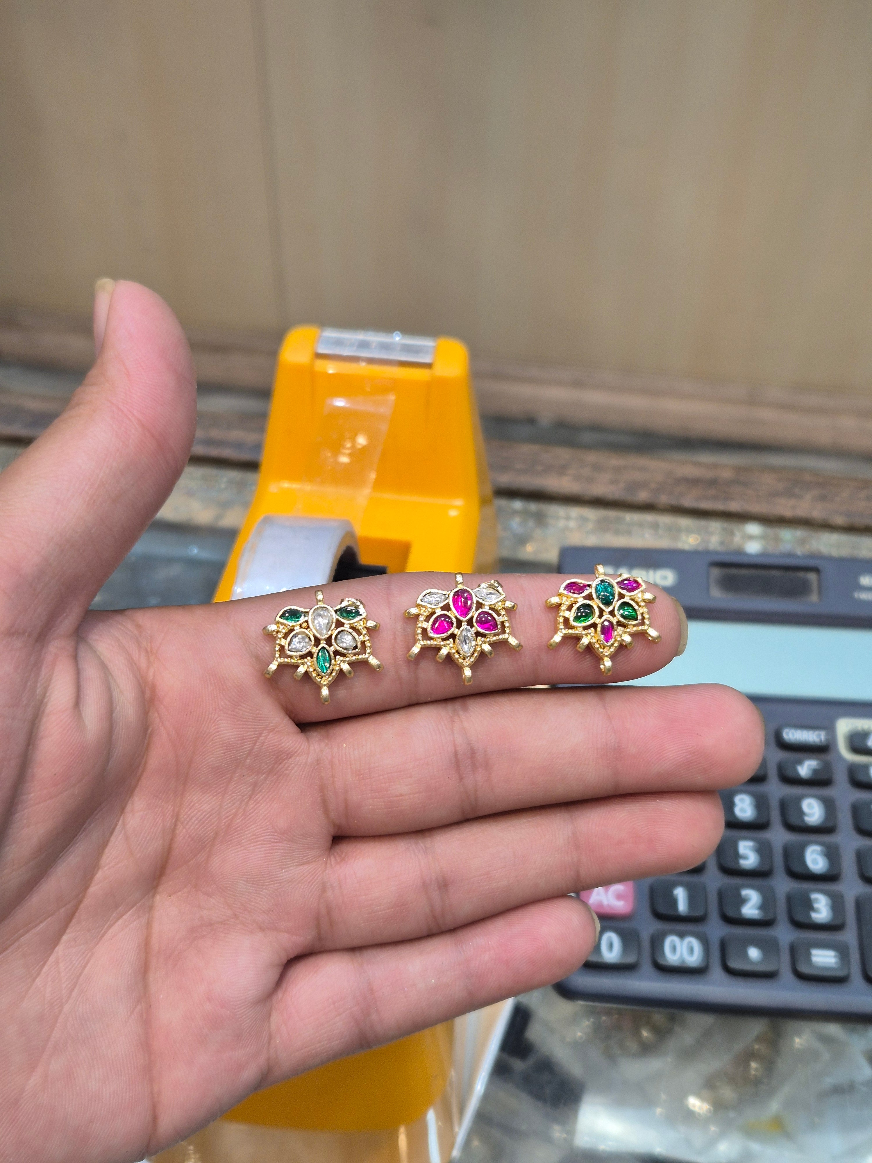 Jadau kundan || 1 piece and 6 piece pack