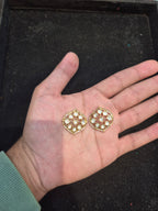Polki Kundan||1 piece and 6 pieces pack||