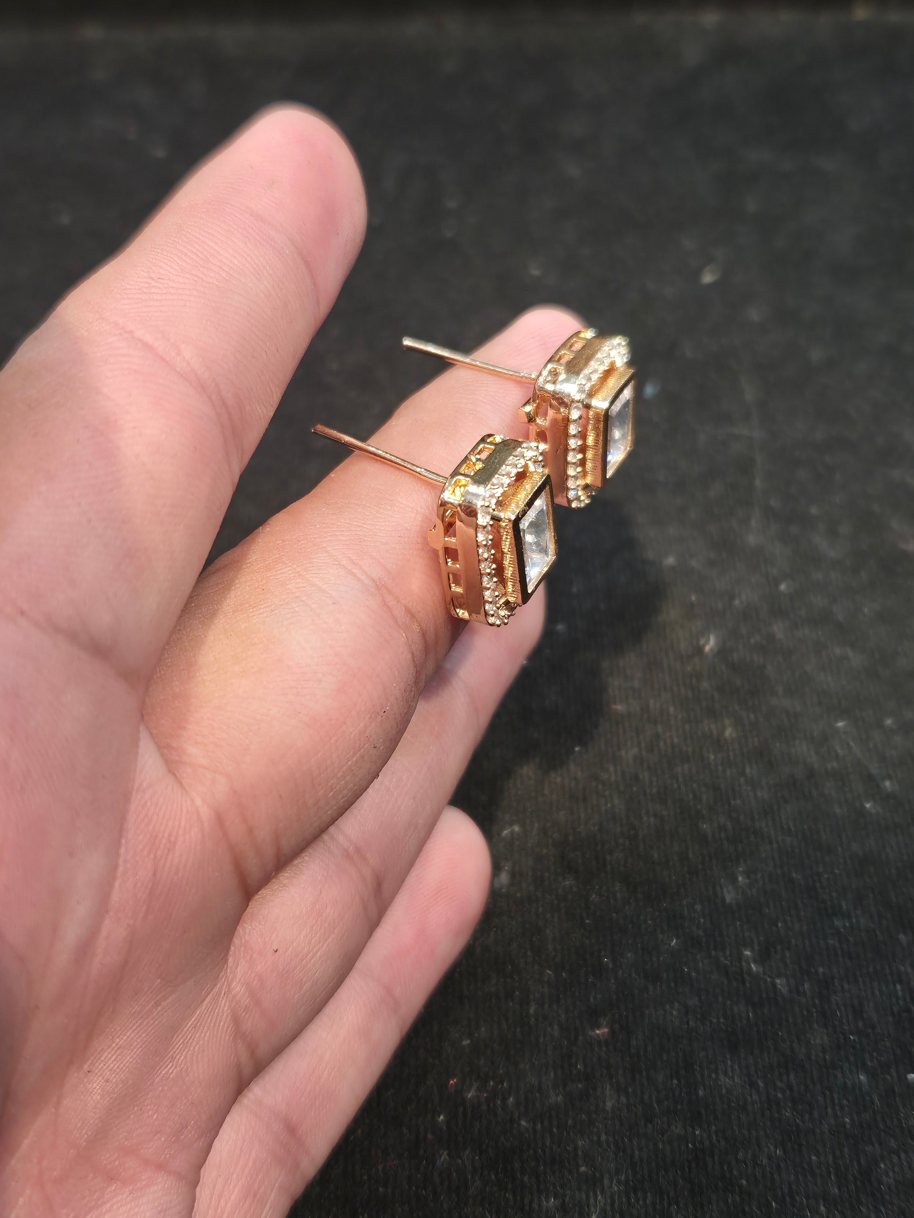 Polki tops 18k gold platted|| 1 pair pack||