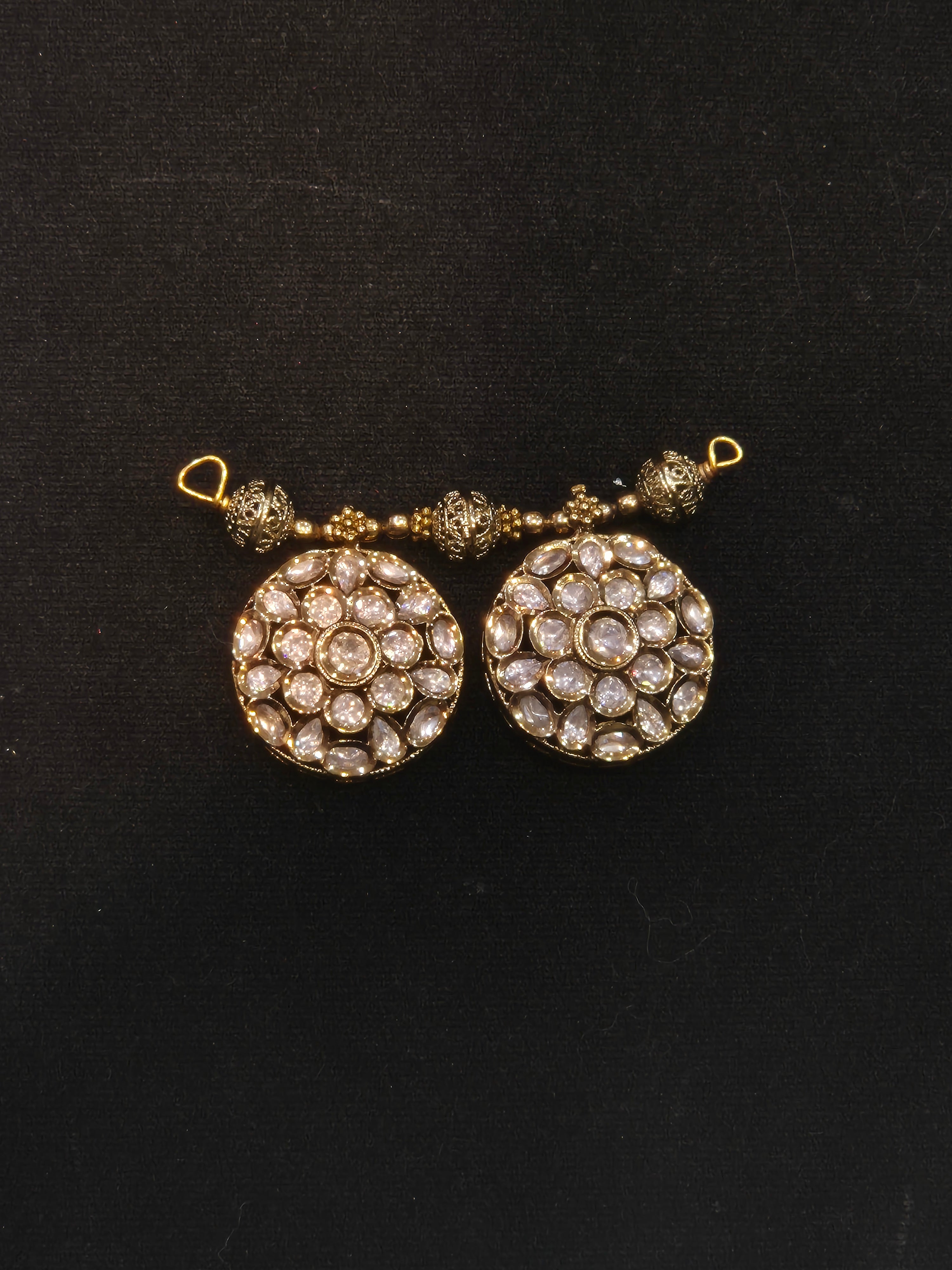 ||Premium Victorian pendants|| 1 piece and 3 piece pack||