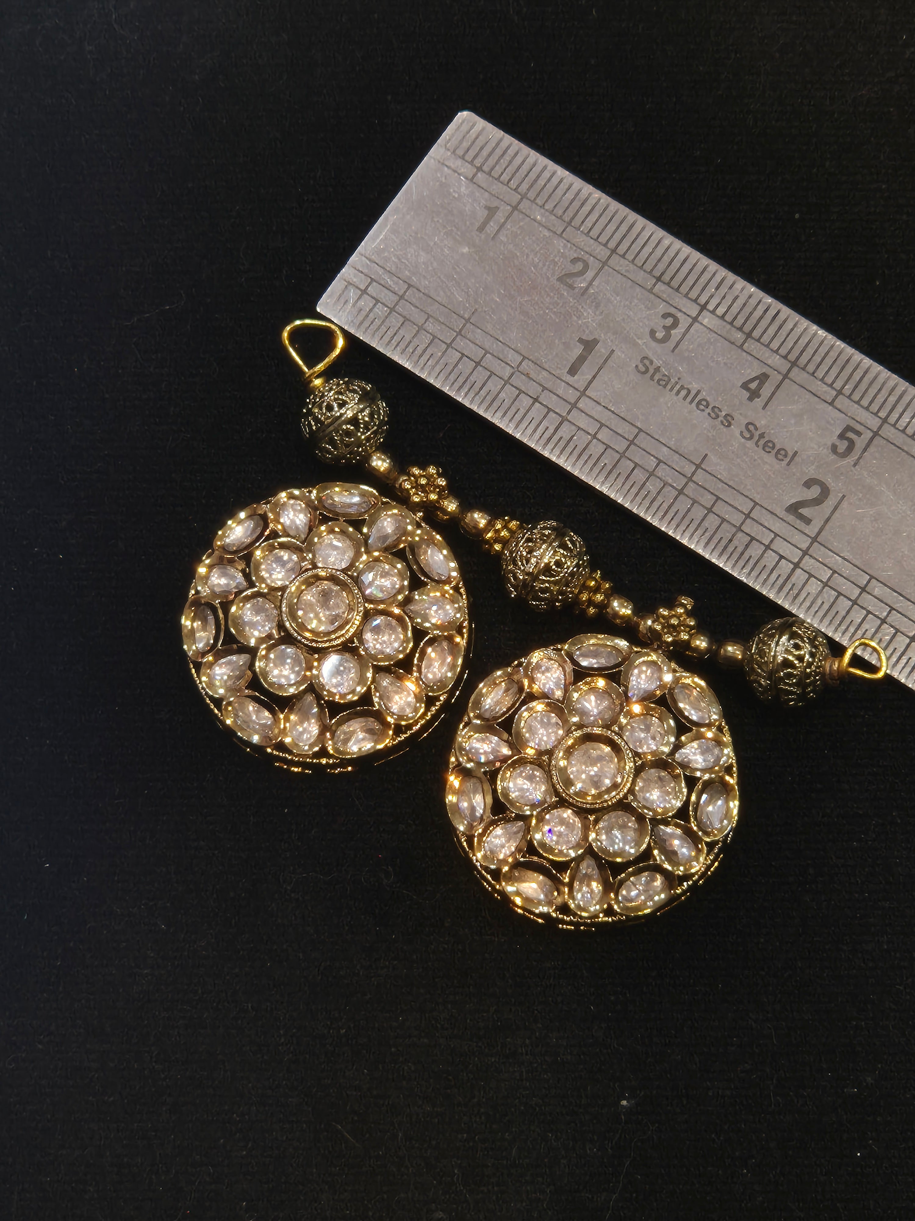 ||Premium Victorian pendants|| 1 piece and 3 piece pack||