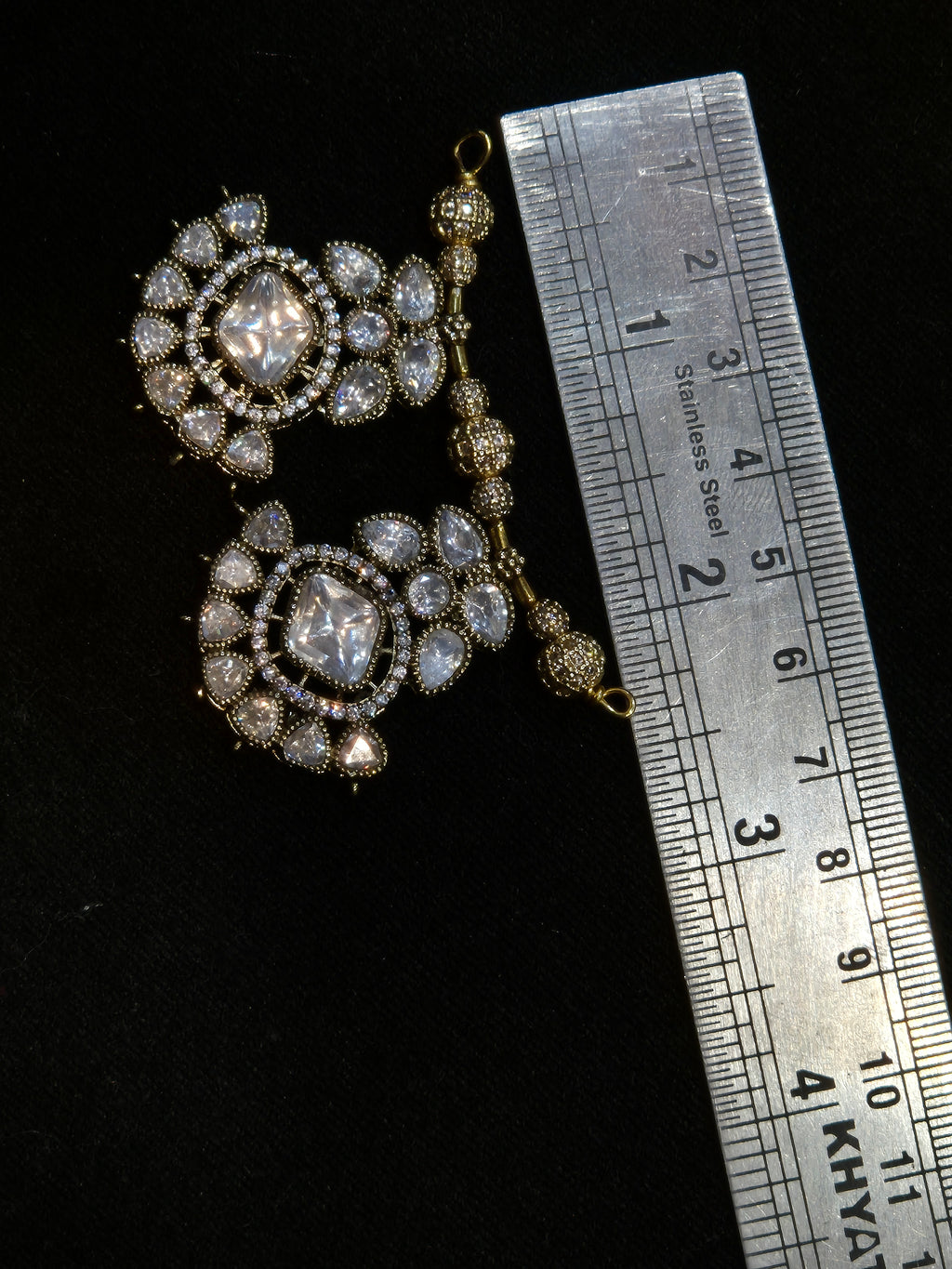 ||Premium victorian pendant|| 1 piece and 3 piece pack||