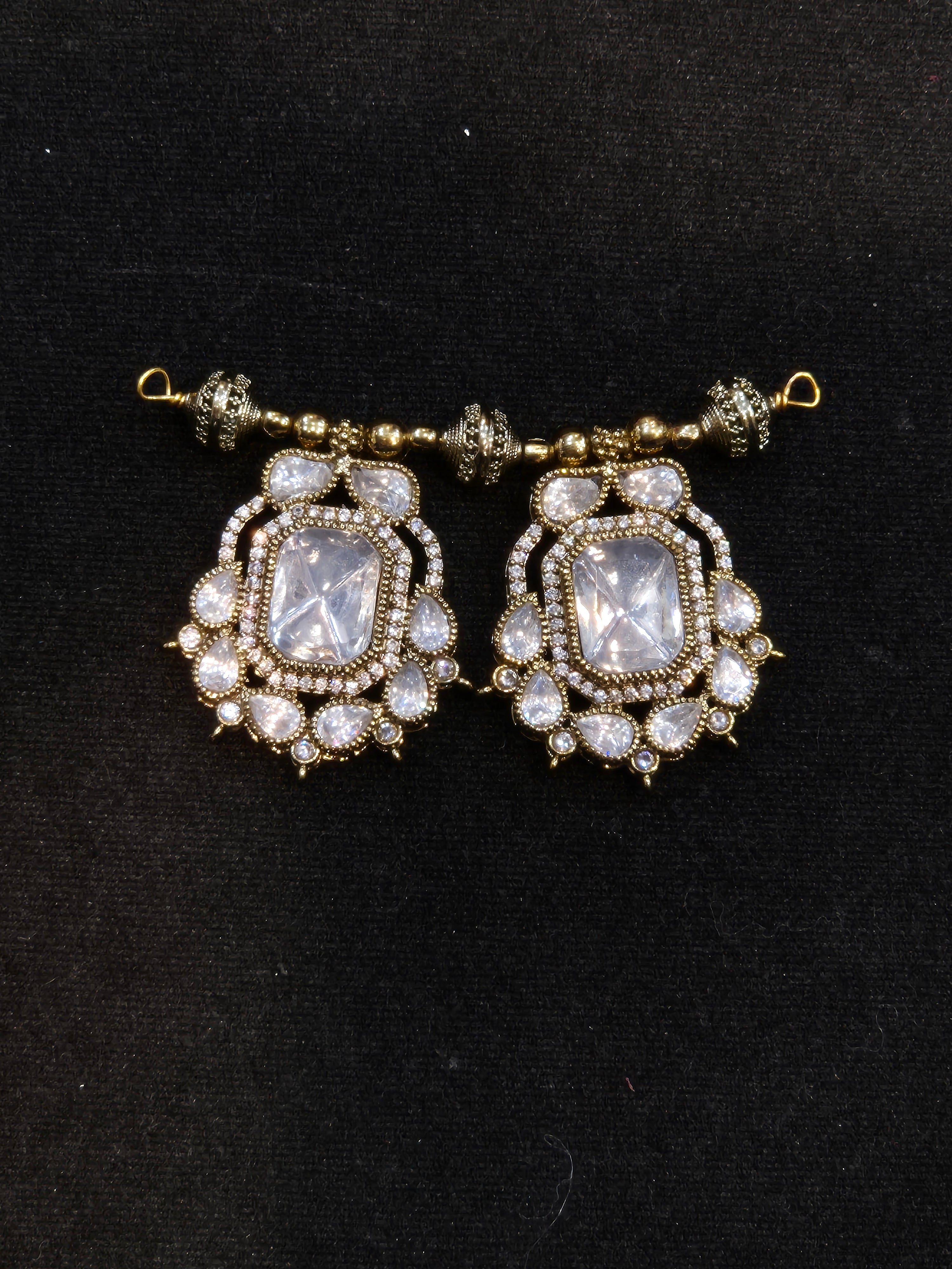 ||Premium victorian pendant|| 1 piece and 3 piece pack||