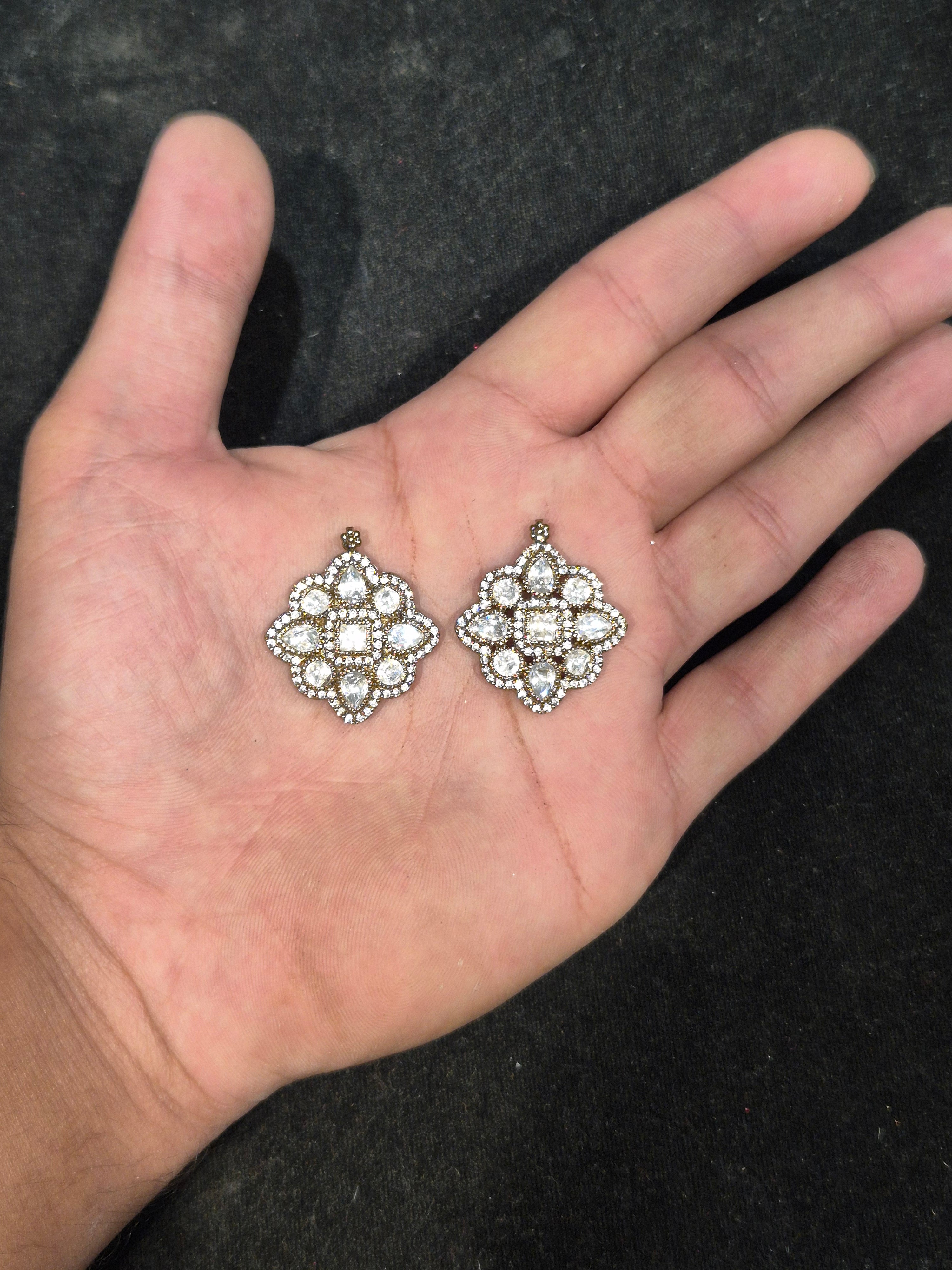 Victorian kundan || 1 piece and 6 piece pack ||