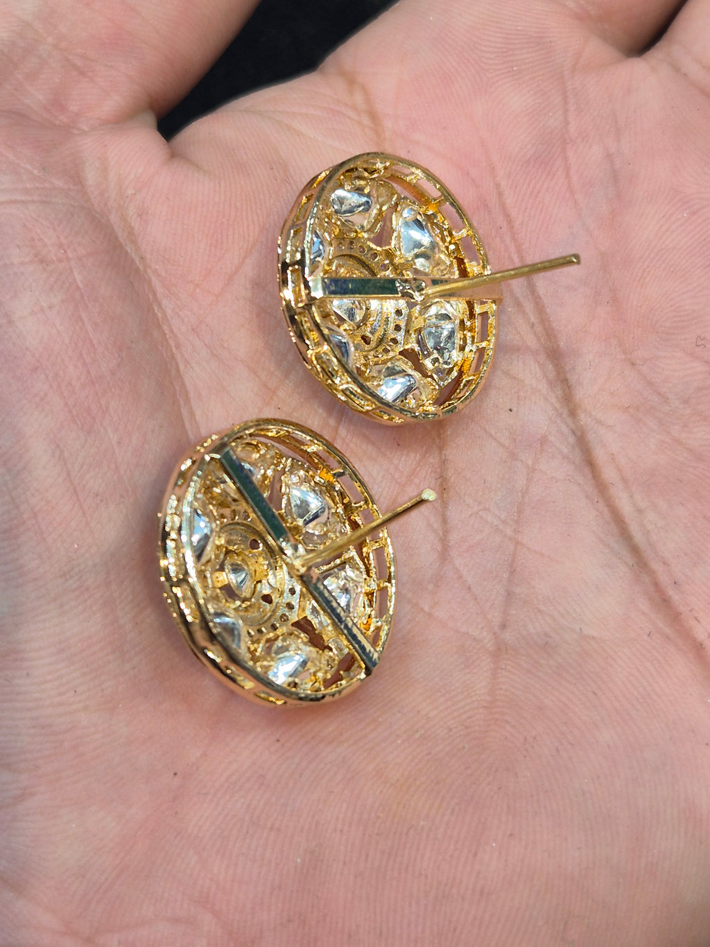 Moissanite pendant||1 piece pack||