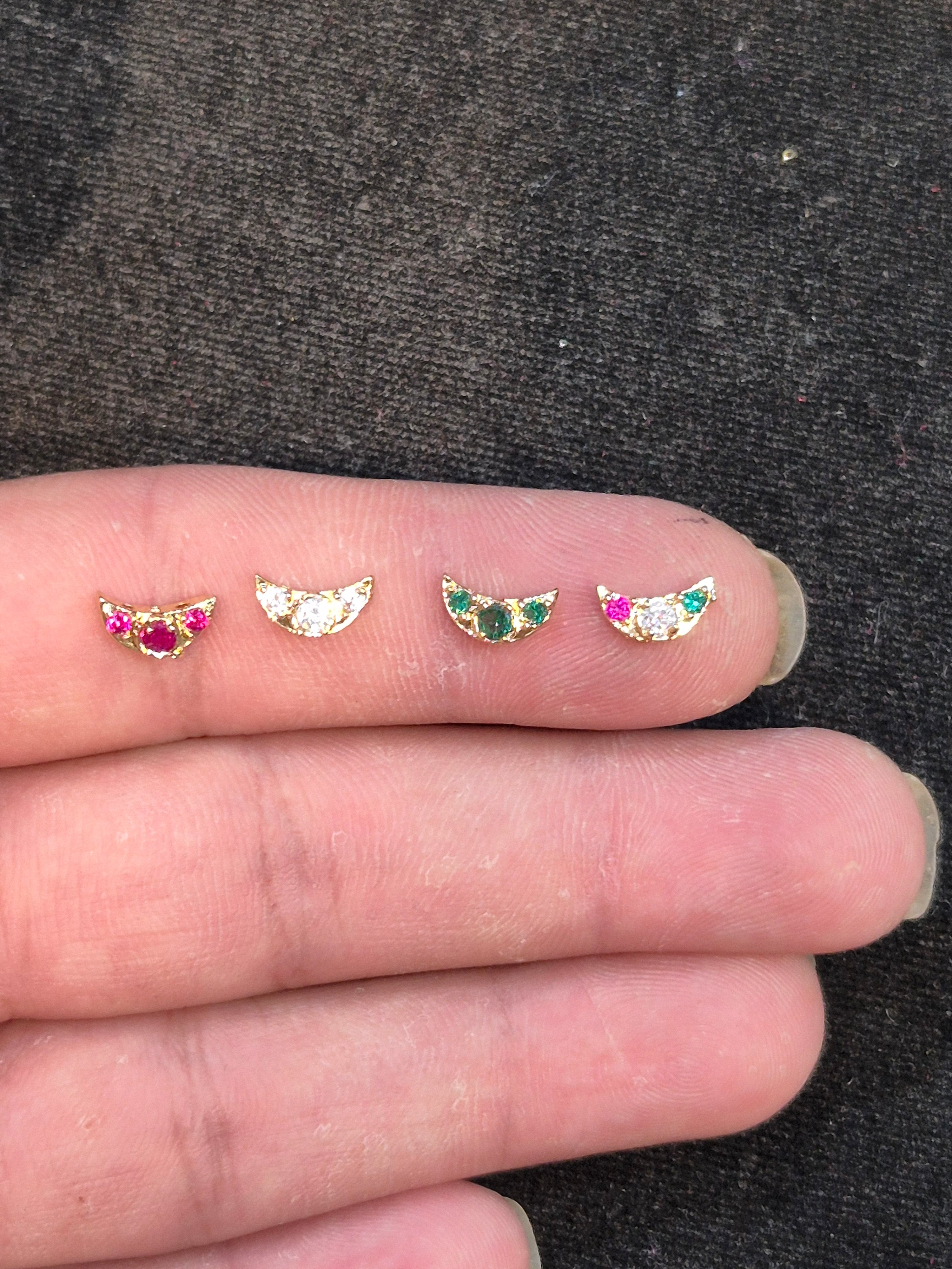 Ad brass Kundan|| 6 piece and|| 12 pieces pack||