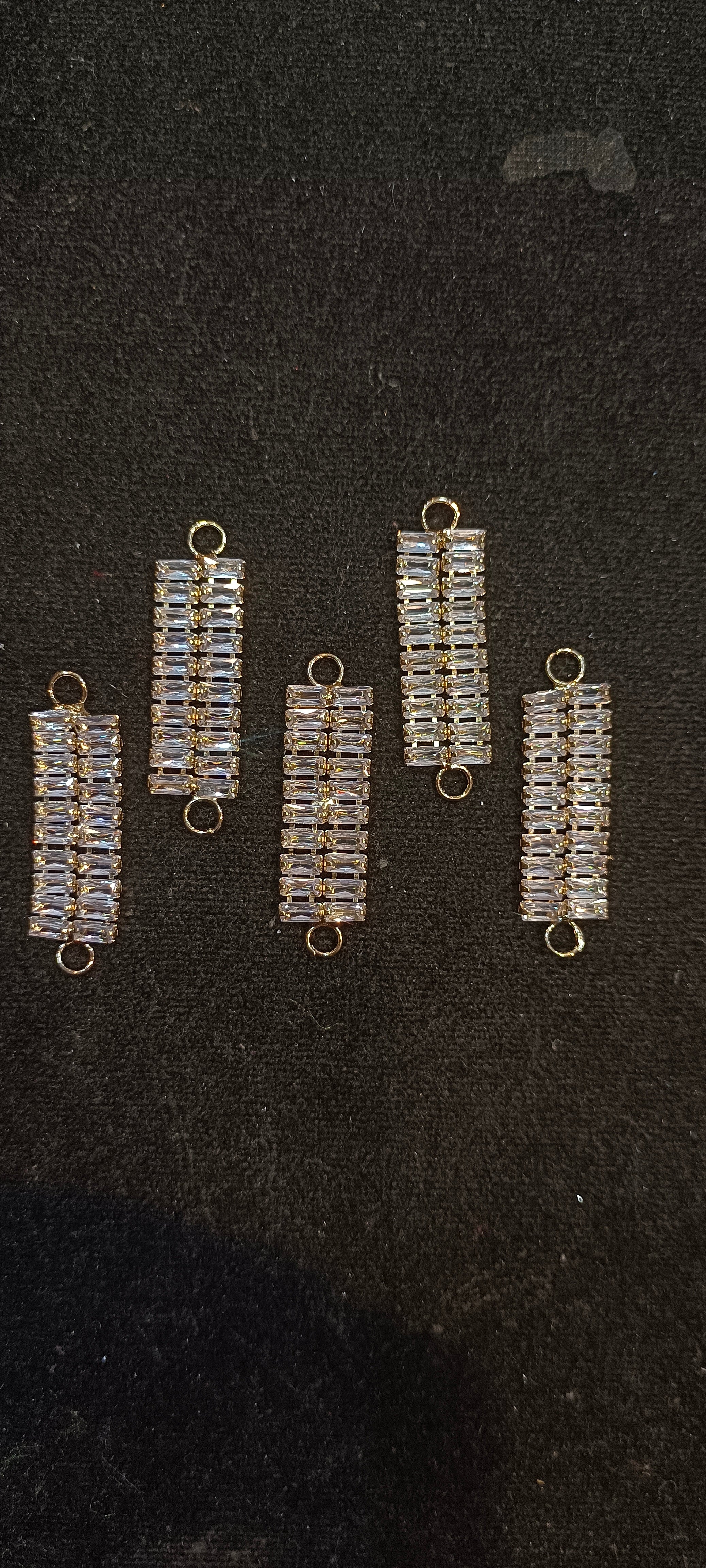 Premium ad pendants || 1 pcs pack , 6 pcs pack and 12 pcs pack ||