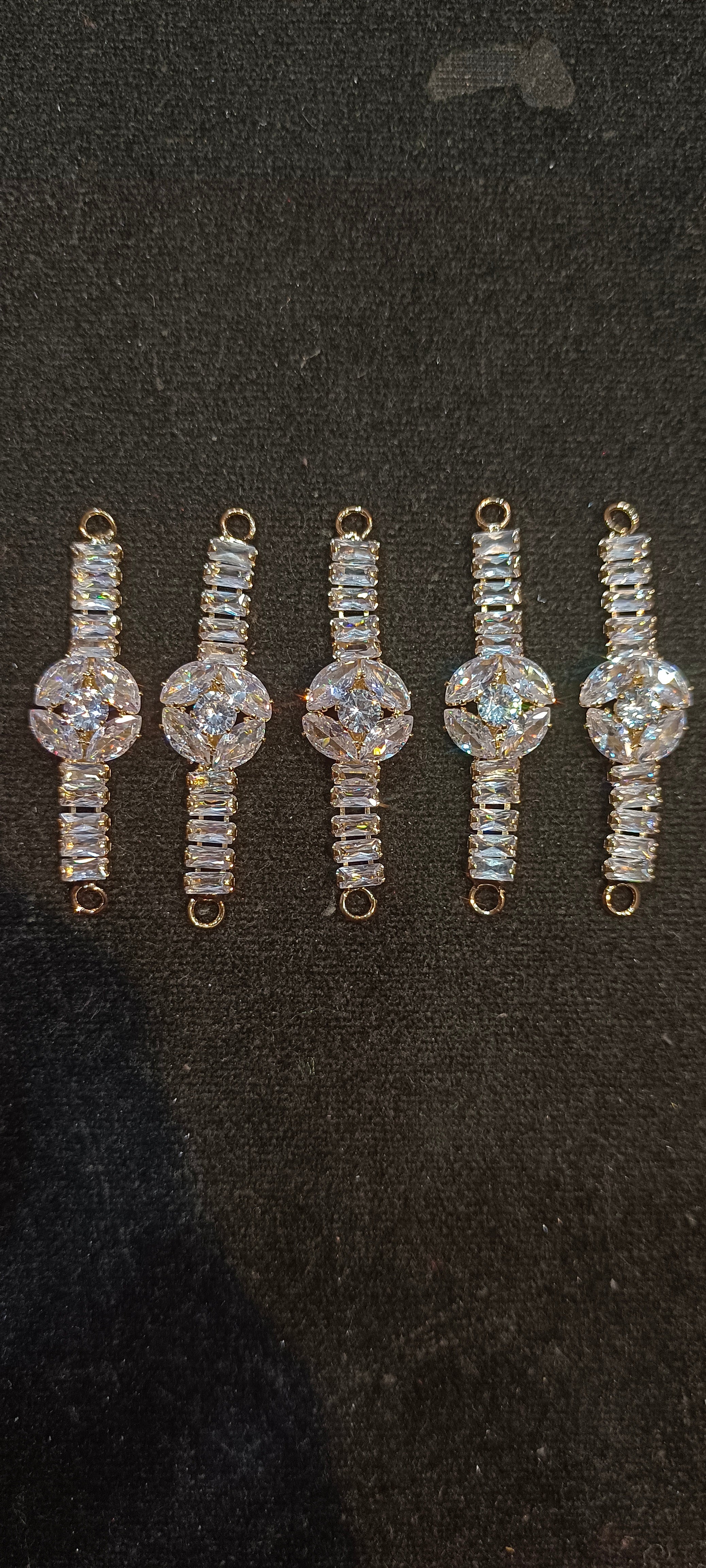 Premium ad pendants || 1 pcs pack , 6 pcs pack and 12 pcs pack ||