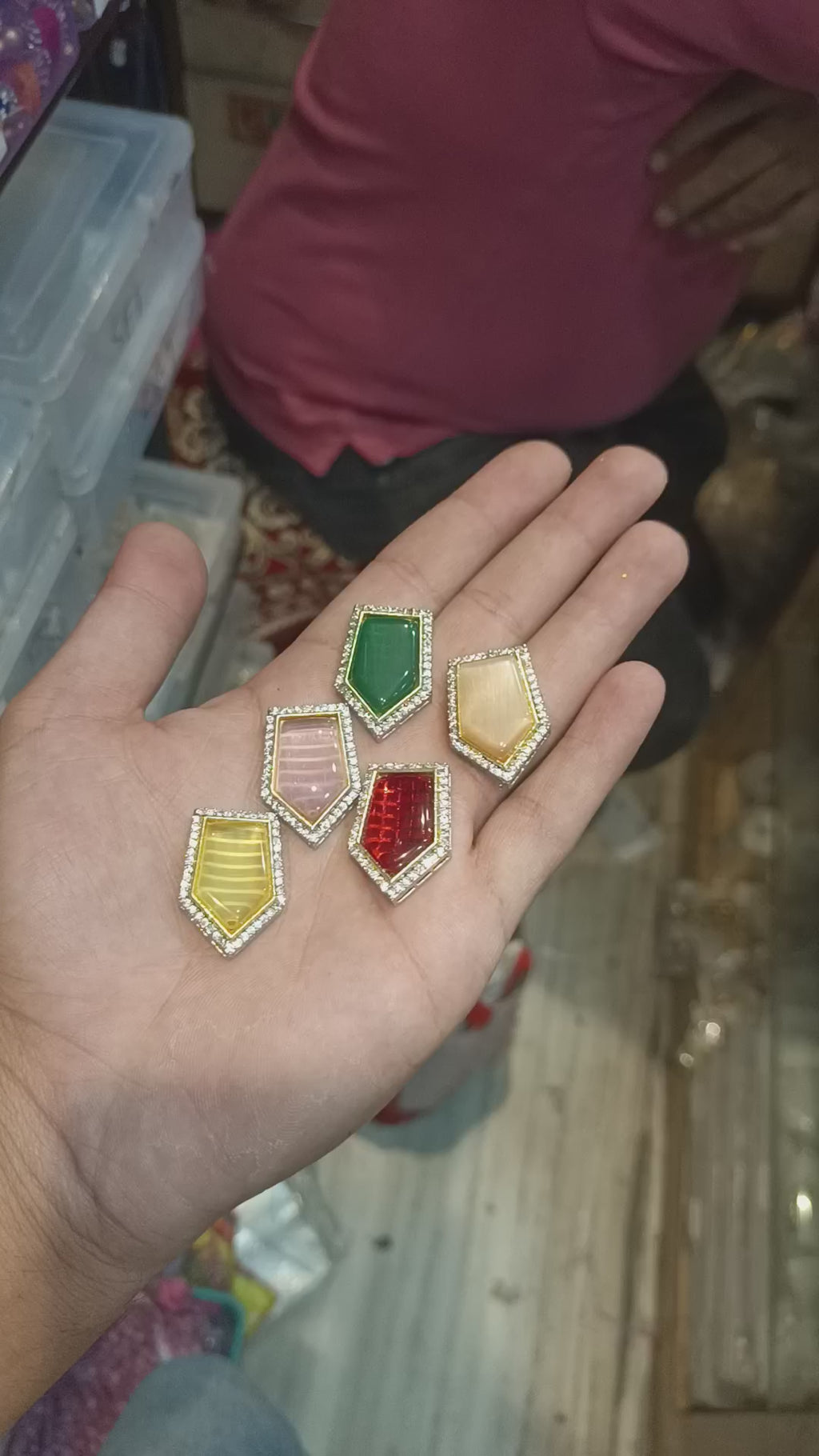 Premium monalisa brass kundan || 1 - 6 pcs packing ||