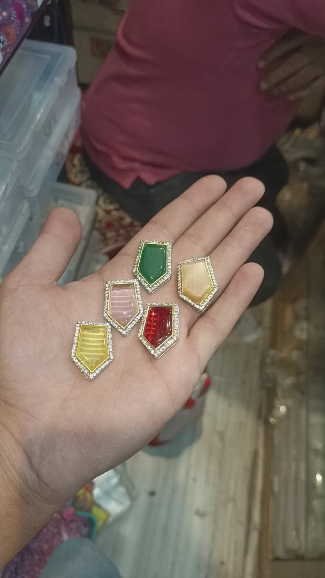 Premium monalisa brass kundan || 1 - 6 pcs packing ||