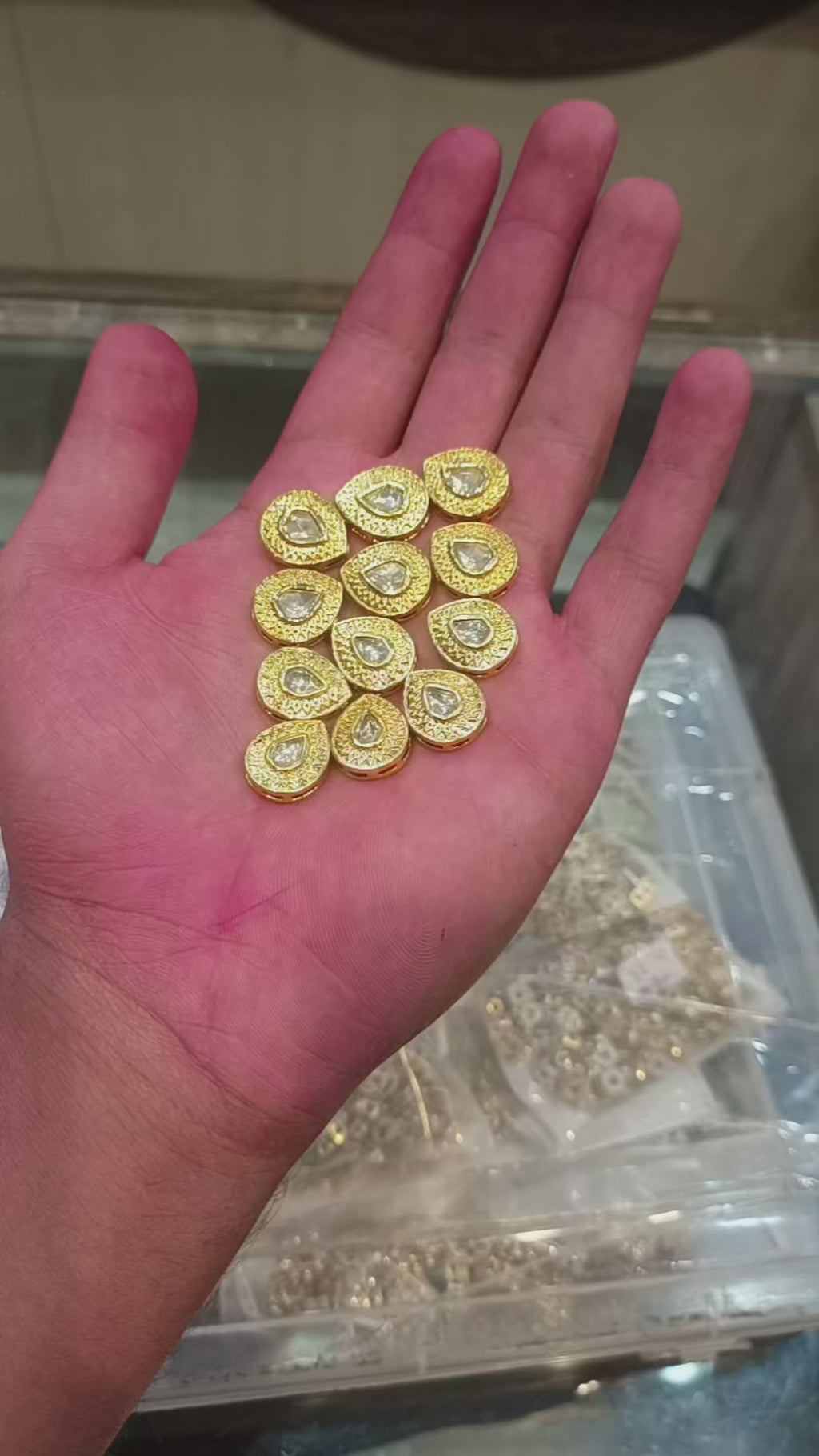 Premium golden foil kundan|| 6 pcs - 12 pcs pack || Anti tarnish ||