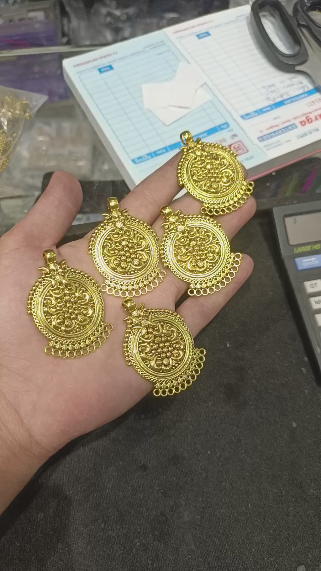 Antique pendants || 5 pcs pack - 40 grams ||