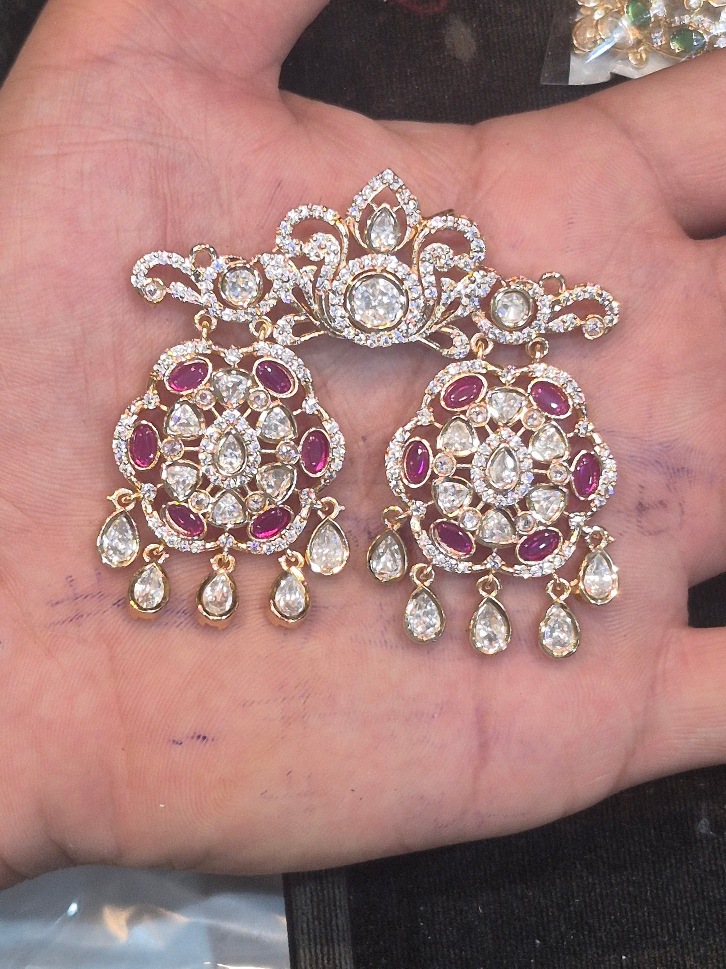 Mangalsutra pendant