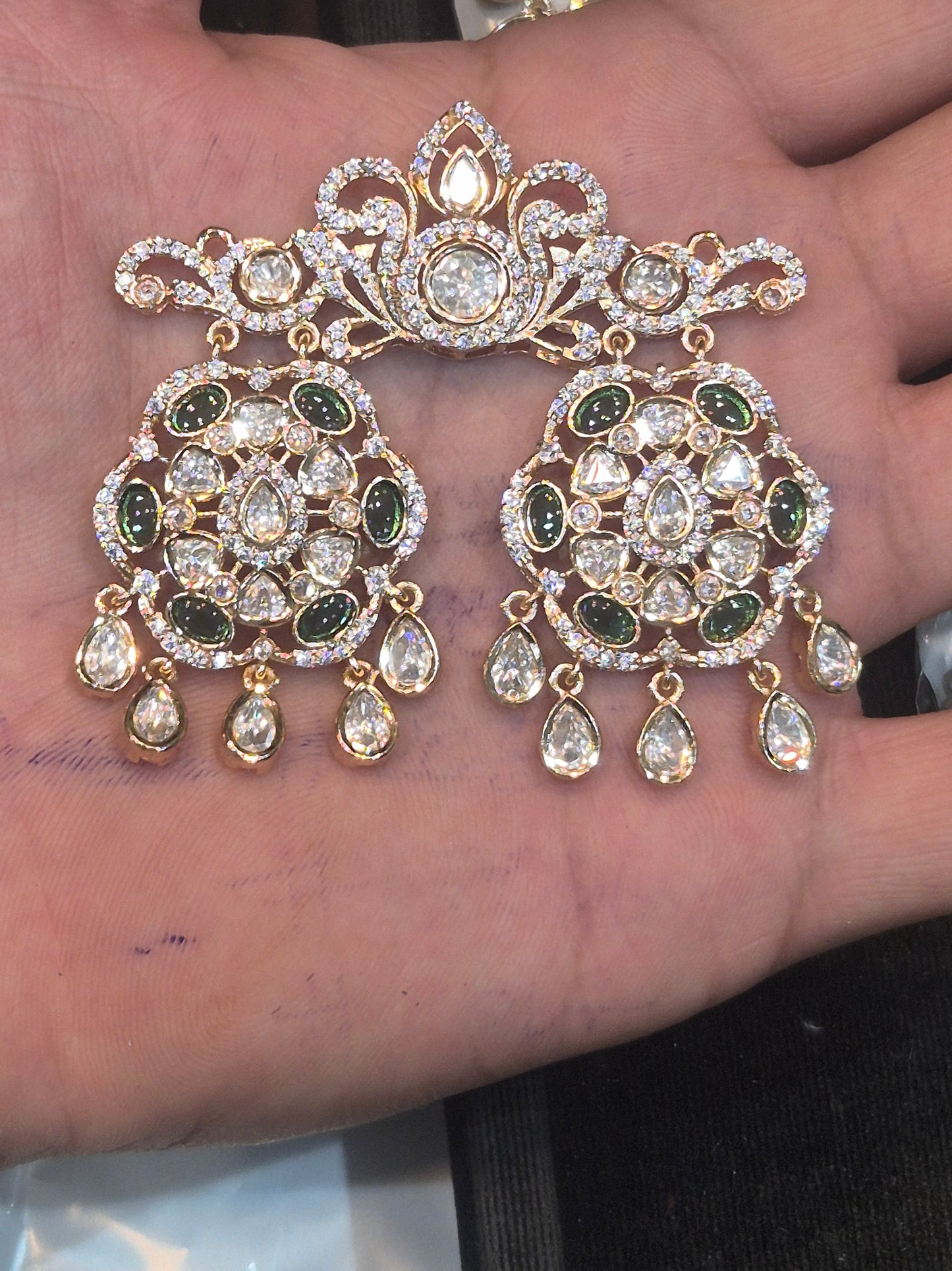Mangalsutra pendant