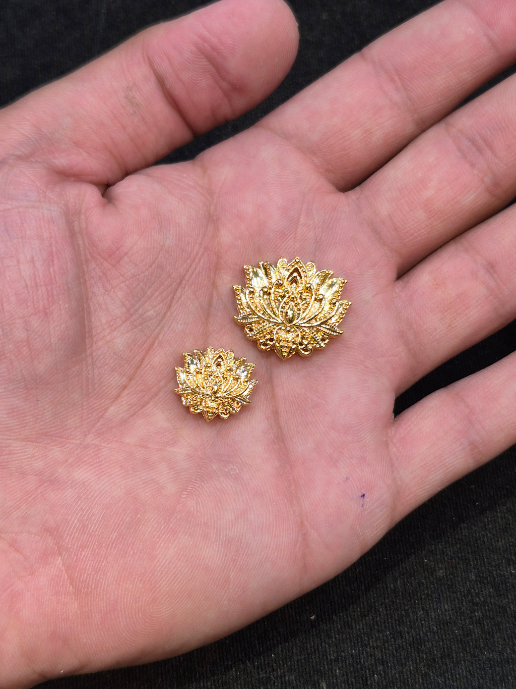 Lotus || 12 piece pack ||