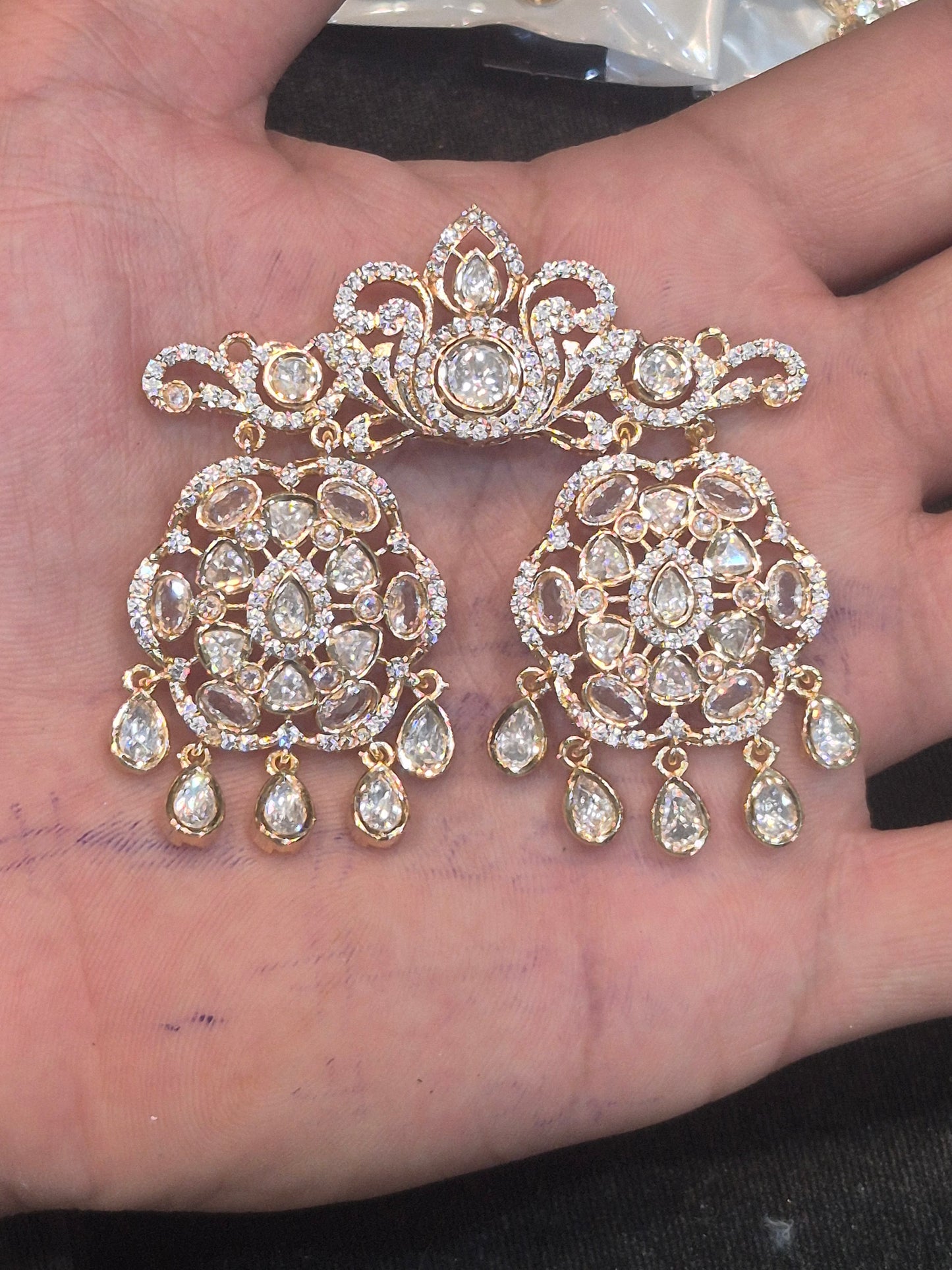 Mangalsutra pendant