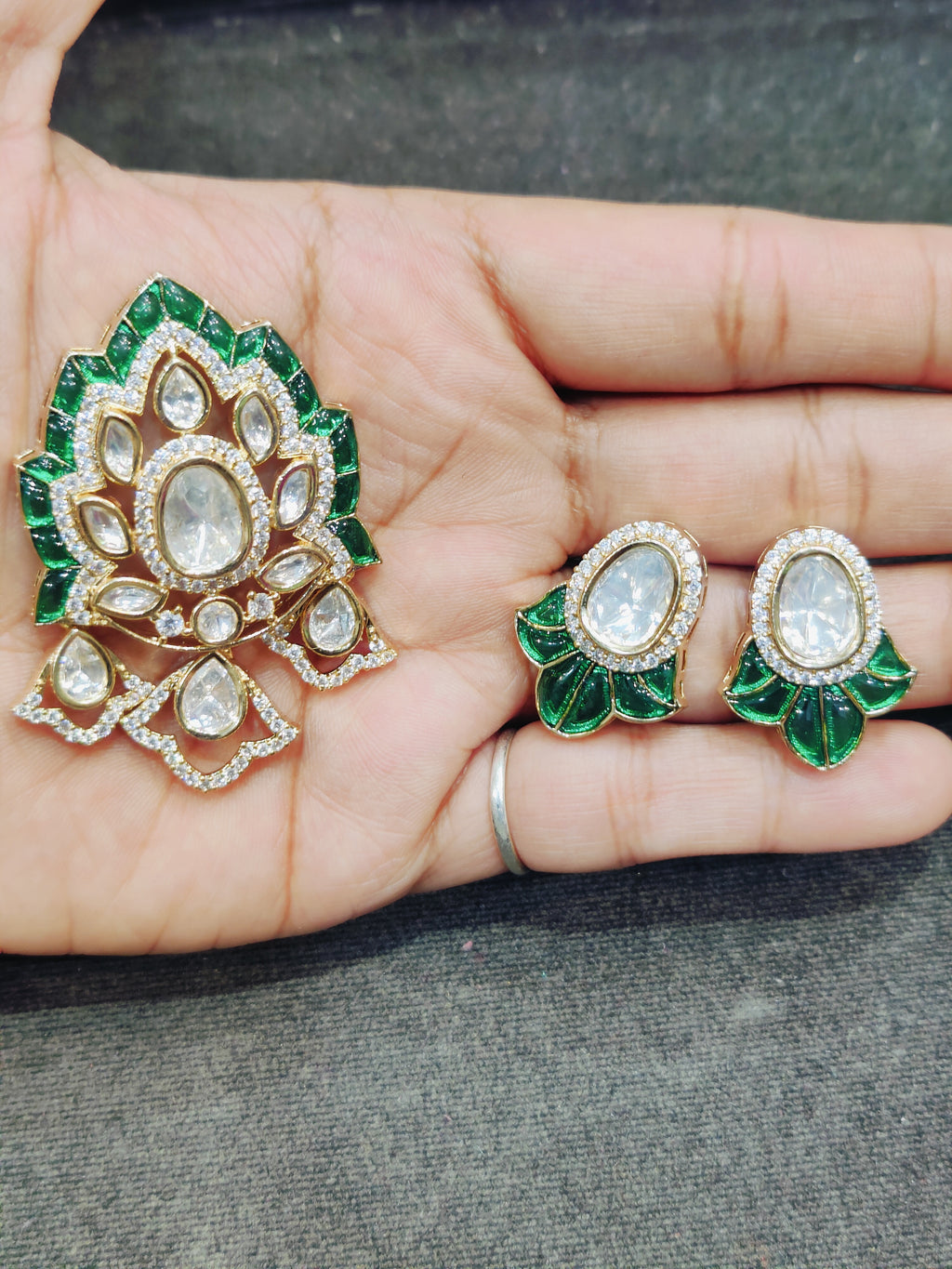 Pendant earring set || 1 set packing