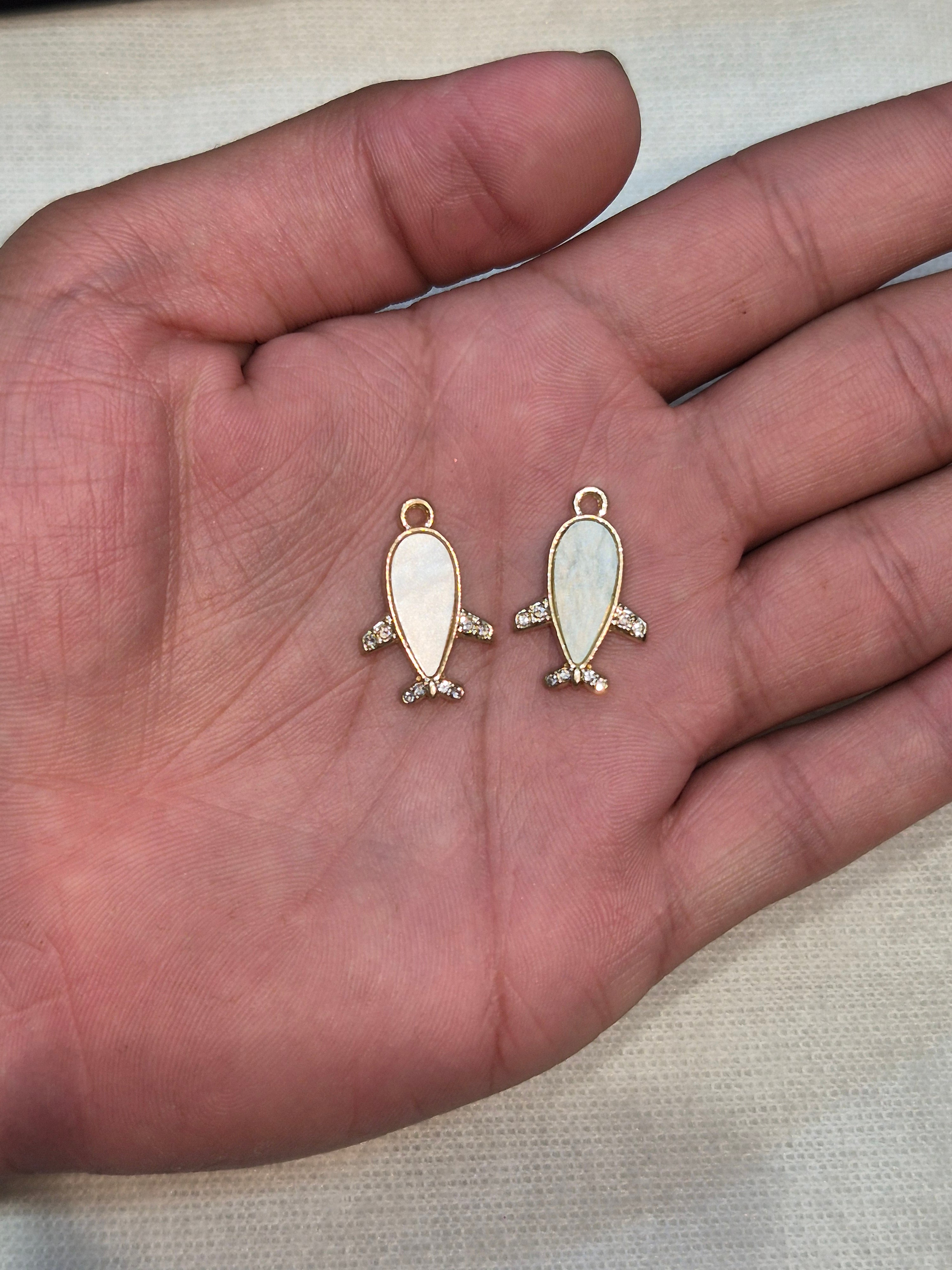 Mop airplane charm || 6 piece pack ||