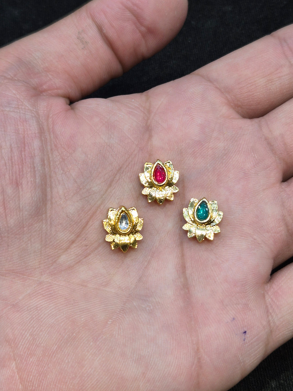 Lotus kundan|| 12 piece pack ||