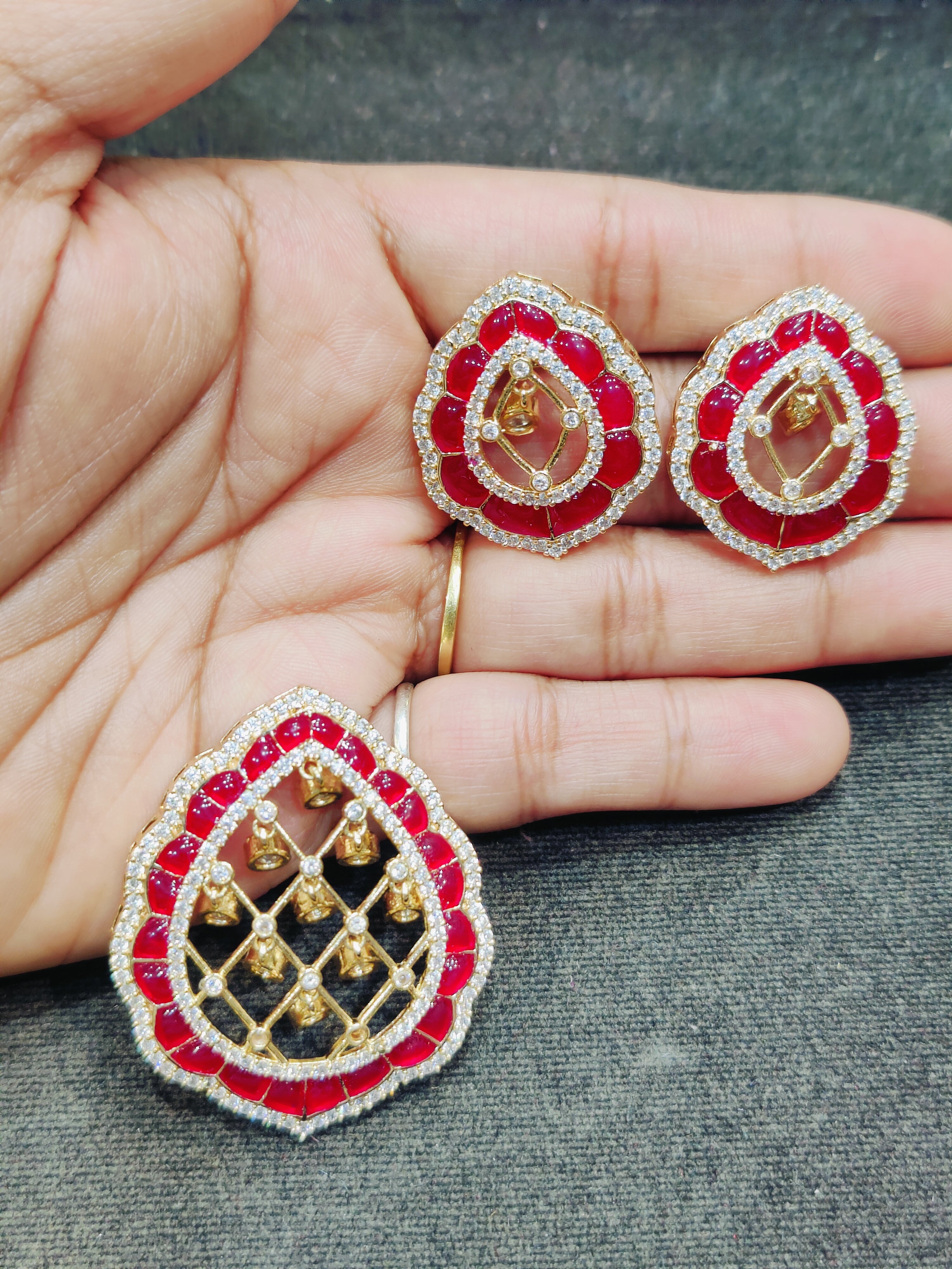 Pendant earring set ||1 set packing