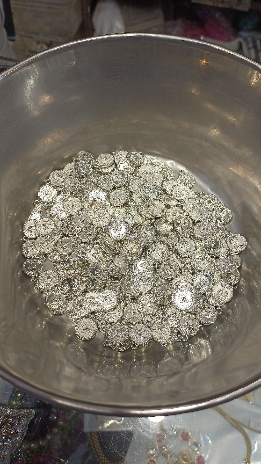 Oxidised pendant || 50 grams pack ||