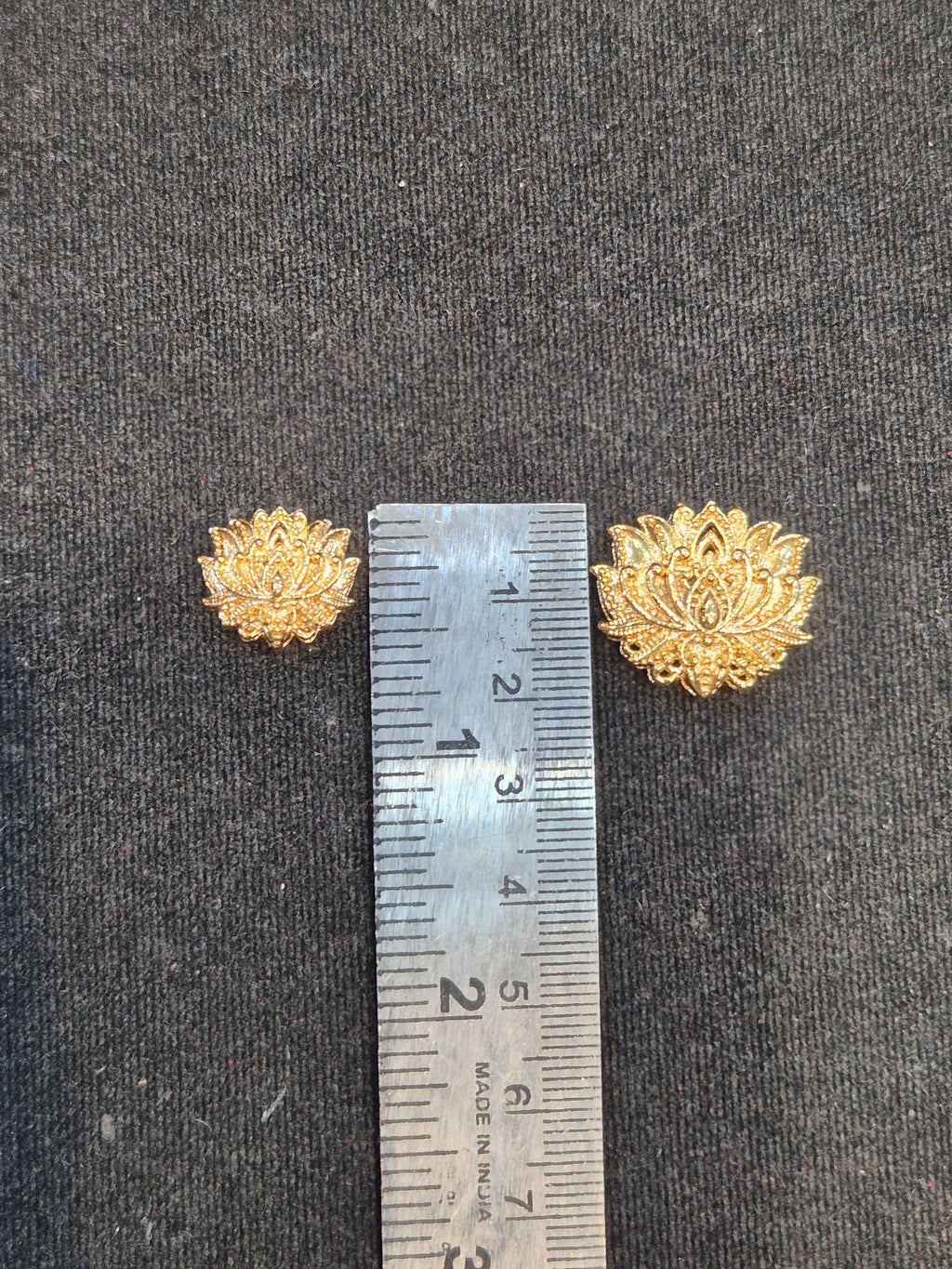 Lotus || 12 piece pack ||