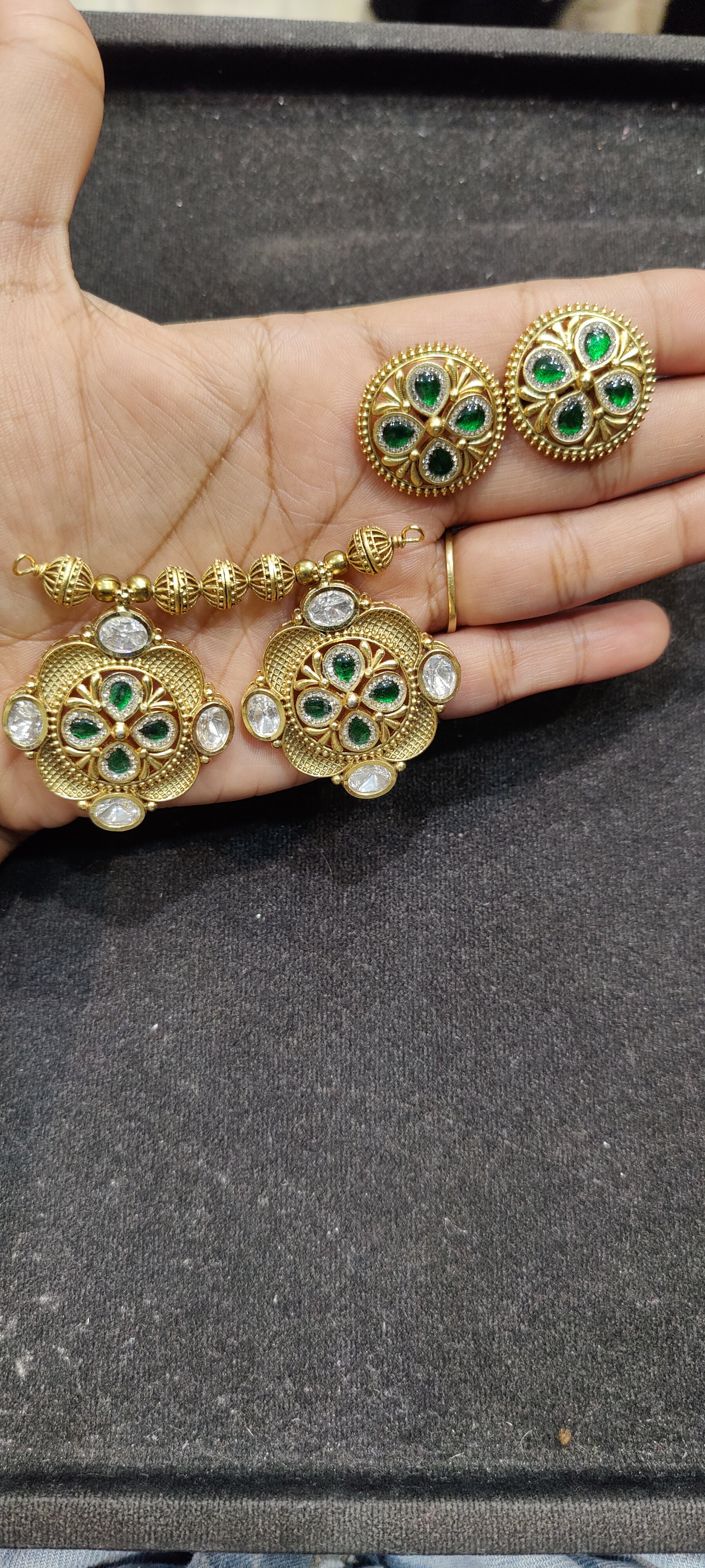 Rajwadi mangalsutra
